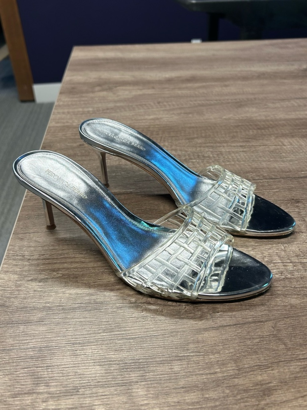 VB Tia Jelly Sandal in Silver/Clear